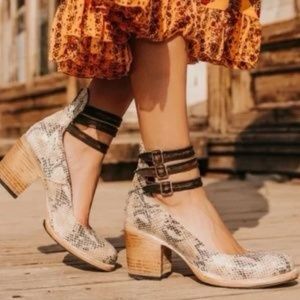 Freebird By Steven Randi size 6